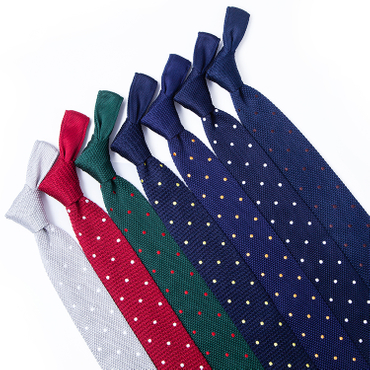 2Knitted ties better options for men's winter ties.jpg